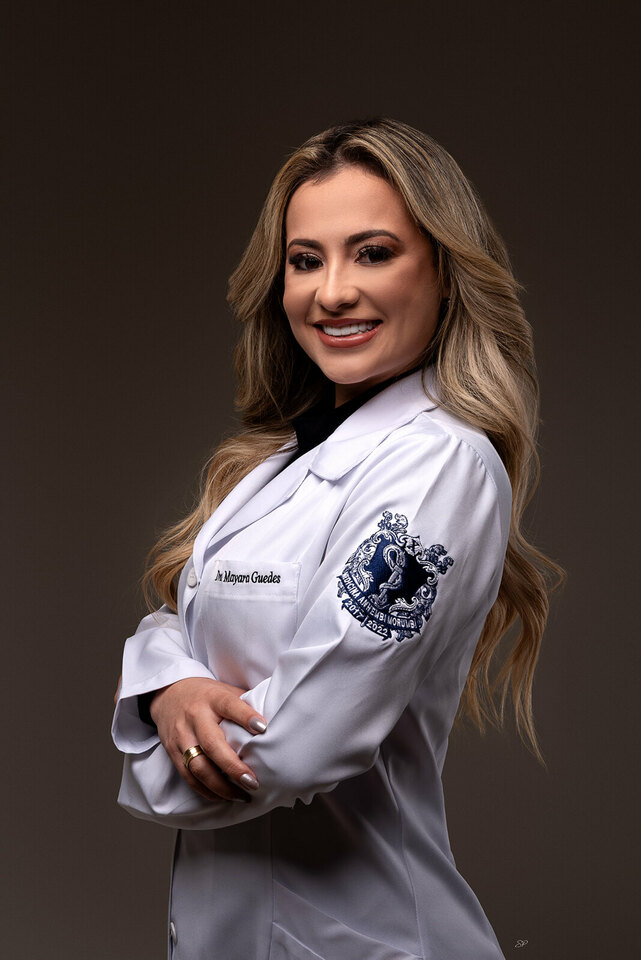 DR. MAYARA